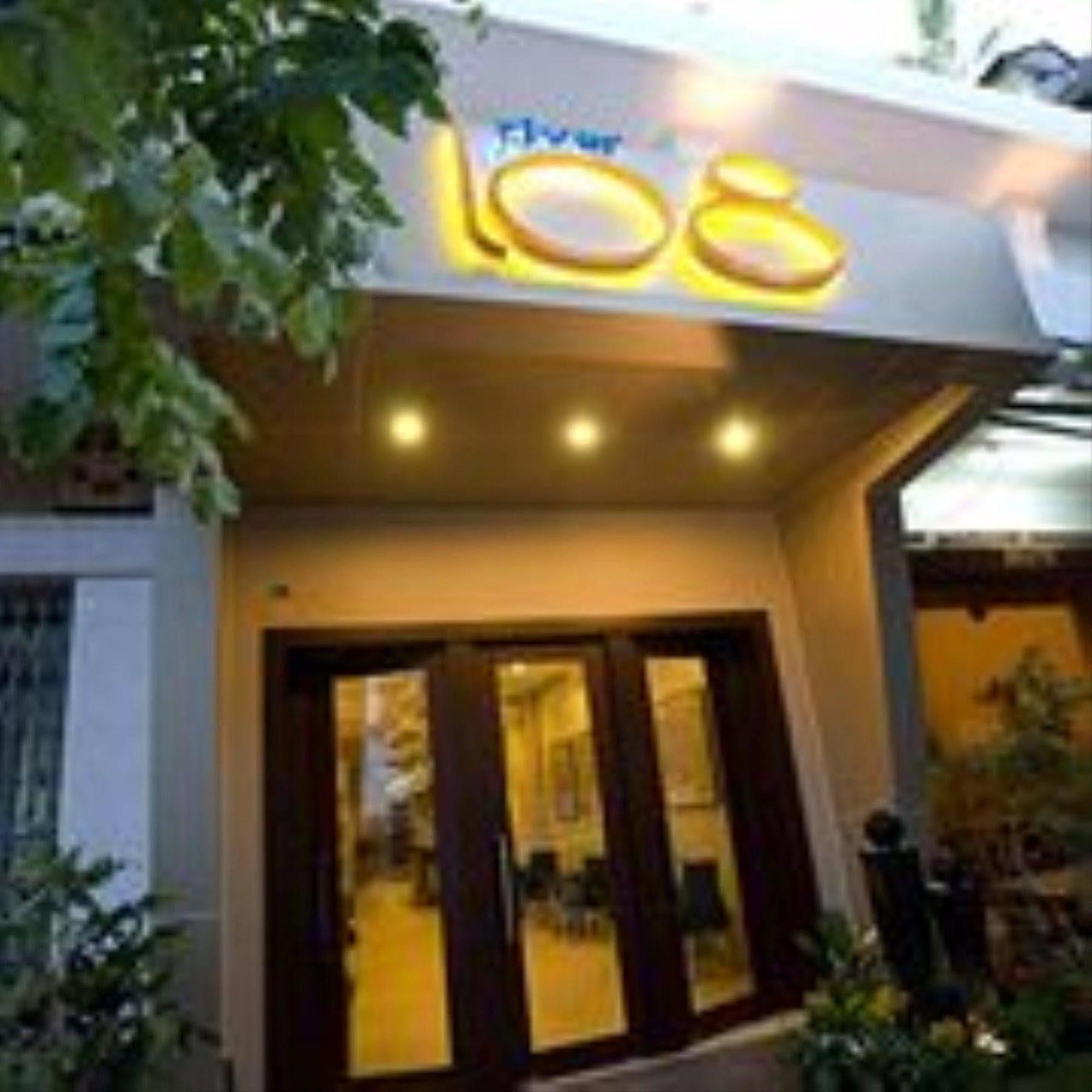 פנום פן Riverview Cambodia Boutique Hotel מראה חיצוני תמונה