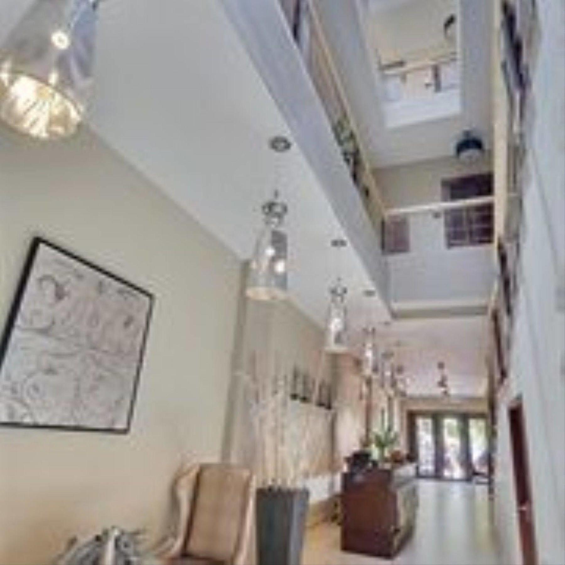 פנום פן Riverview Cambodia Boutique Hotel מראה חיצוני תמונה